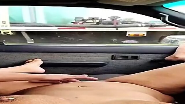 1 Bonnie mature exhibitionist wife milf flash pussy tits to a truck driver highway puplic fingering her exposed pussy