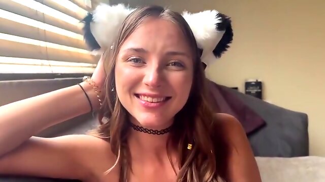 Macy Meadows - Squirting Teen 18+ Joke-or-treater