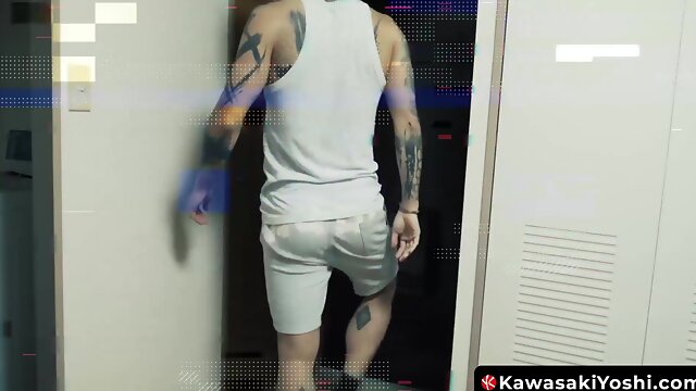 KawasakiYoshi.com - Kinkster Yoshi Kawasaki gaps his hungry hole during rough solo play