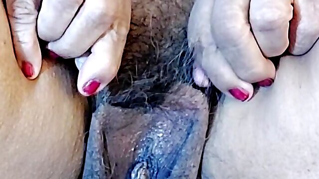 Full Vagina View. Fingering & Stroking My Hairy Pussy