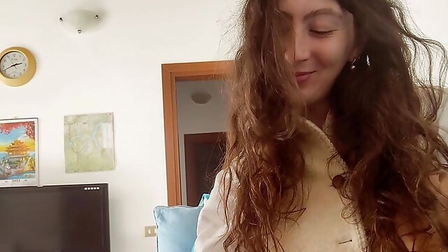 Italian Teen Anal, Handjob Swallow, Beg For Cum, Swallow Car