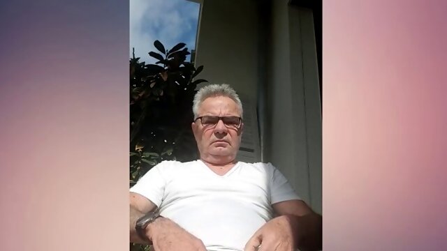 69 yo Bi man from Germany