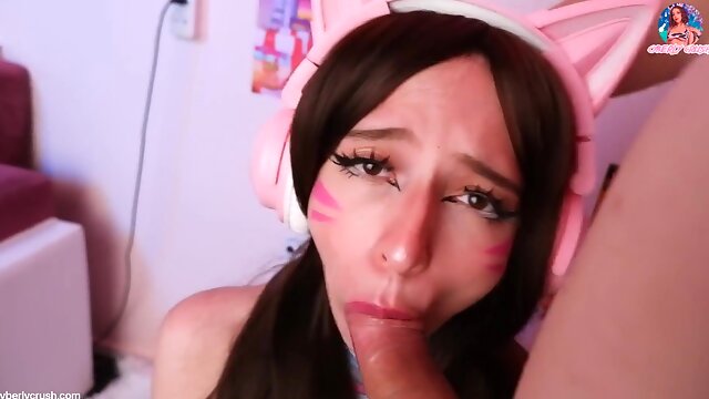 Dva Owerwatch Costume Play. Gamer Lady Rail Fake Penis & Deep Throating Spear While Frolicking