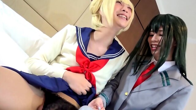 Crossdresser Threesome, Ladyboy Cosplay