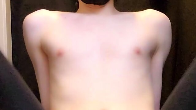 Twink sucking large cocks at gay orgy