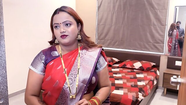 Seeing the Beautiful Wife, the Husband Did Not Stay with the Husband, Started Having Sex as Soon as He Came From the Office