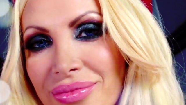 Nikki Benz Masturbation