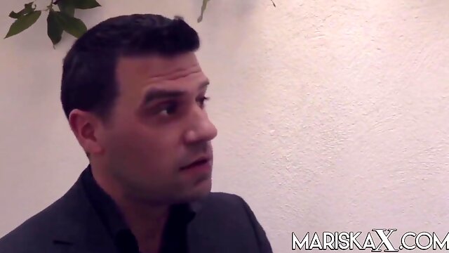 Busty Stepmommy Blows Throbbing Cock