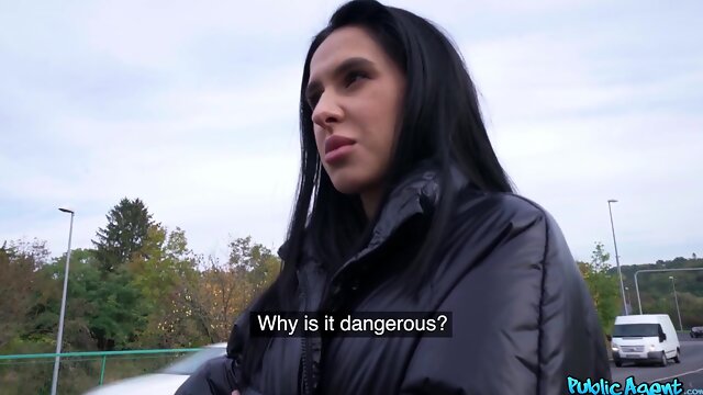 MILF temptress Alyssa Bounty incredible adult scene