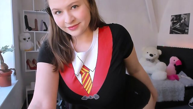 Solo Schuluniform, Angel Curvy, Studentin, Mollig, Bbw