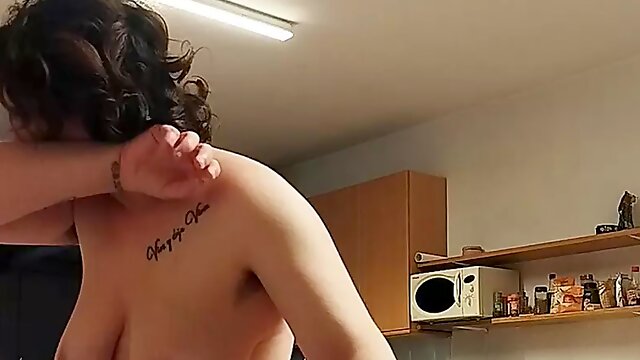 Cum On Saggy Tits, Mom Sucking Cum, Homemade Riding Orgasm, Spanish