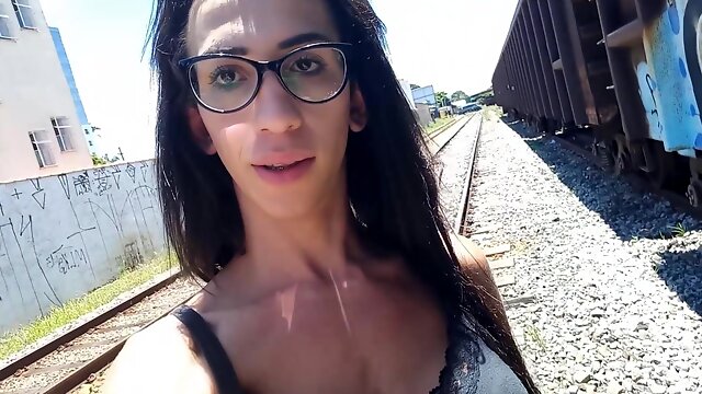 Train Station, Paloma Veiga, Amateur Solo, Shemale, Outdoor