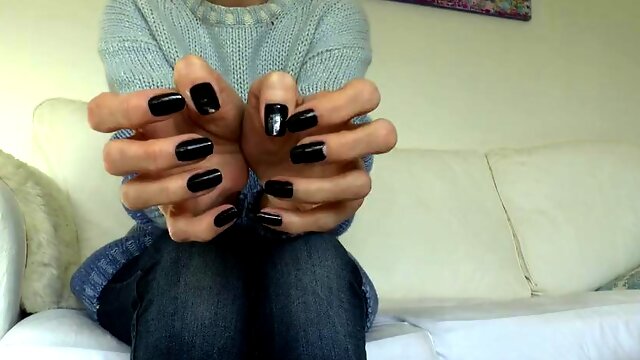 Lady Victoria Valente - Black Sexy Fingernails