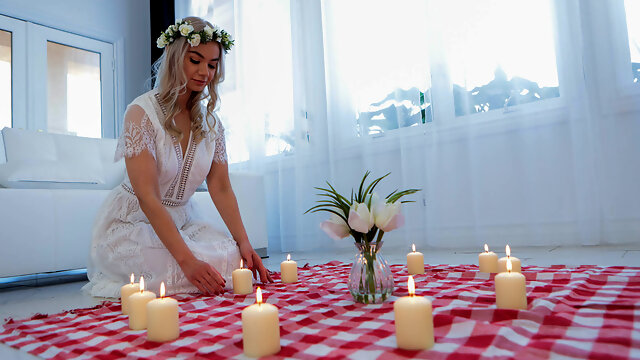 Angelica Coralvine gets eaten out and screwed by her stepson