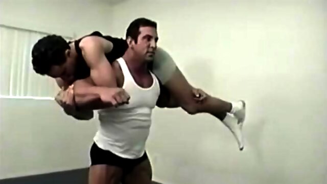 Tom Katt Bodybuilder Worship