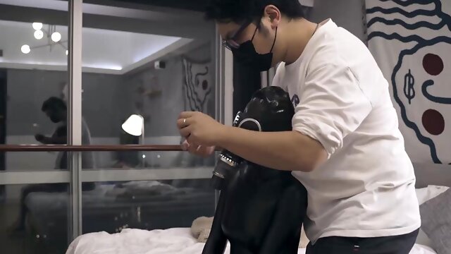 Pärchen, Latex, BDSM