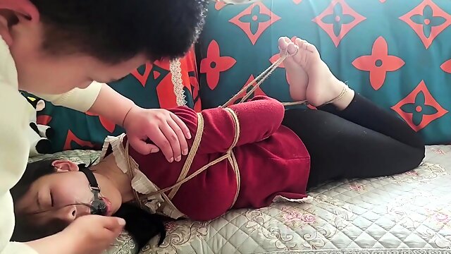 Temperament woman bondage with drooling