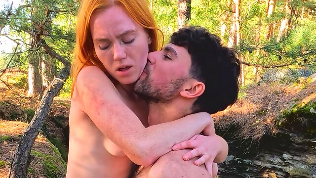 Kissing, Outdoor, Czech, Redhead, Caught, Swallow, Natural