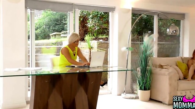 StepDaughter Liz Bribes Sexy Blonde Ellie