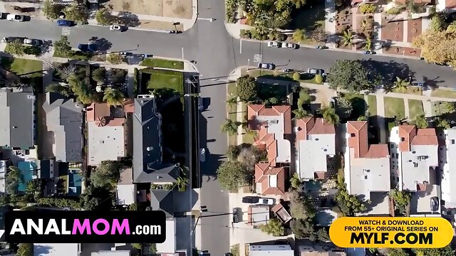 Big Titted Milf Crystal Rush Receives Anal Creampie After Hardcore Drill