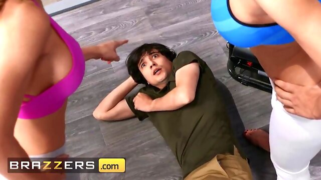 Hot Milf Cherie Deville Gets Oiled Up And Drilled Hard