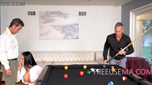 Assistant MILF Freeused By Business Partners