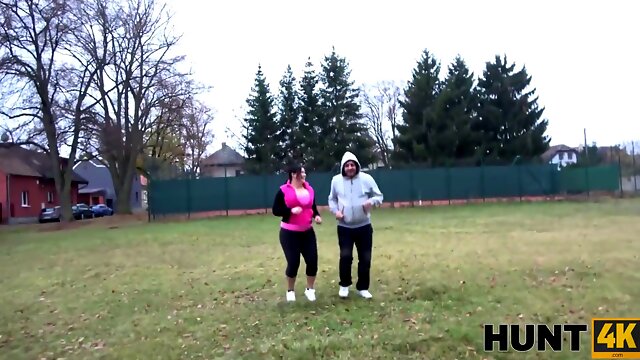 Chubby babe gives sexual pleasure to stranger who pays her BF