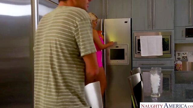 Hot Milf Bridgette B. Loves to Fuck