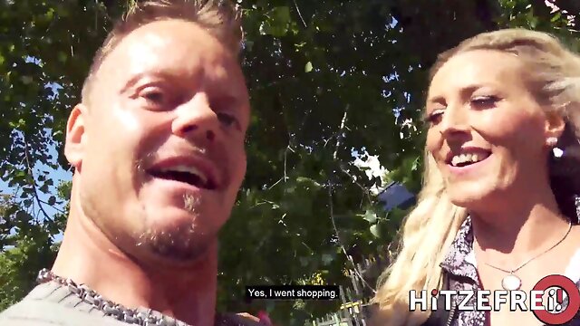 I hooked up with a sex-positive cougar and i dont regret anything (Lana Vegas) ► hitzefrei.dating ◄