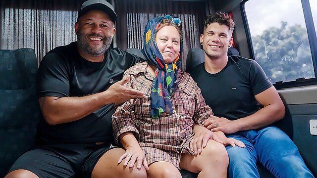 Ugly BBW Mature Gets First Time DP Fucked in My Van