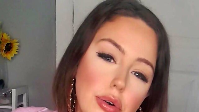 Xcindyloux- Chav Teen Manchester Slut Fingers Wet Horny Pussy and Squirts All Over While Smoking