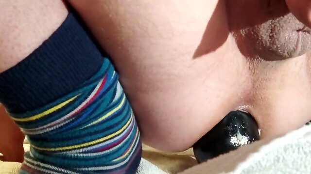 Splendid precum on the glans