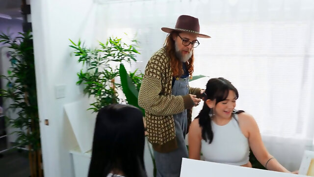 Ebony starlet Kira Noir gets banged hard by Alex Jones