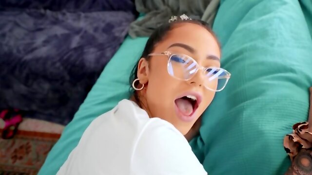 Naughty teen uses her twat and mouth to make the guy cum