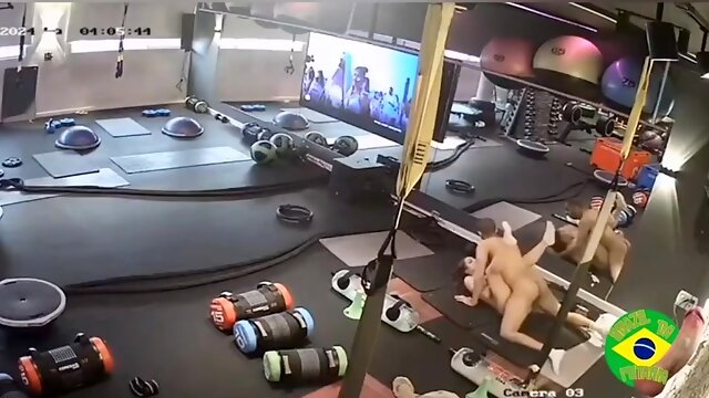 Gym instructor fucking girls