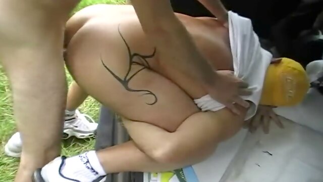 Pulverized in puholic exhib parc by heterosexual arab and bang in the car