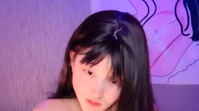 Hot amateur Asian GF toys sucks and fucks