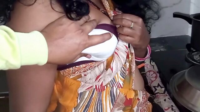 Desi Telugu housewife gets pounded by neighbor in the kitchen