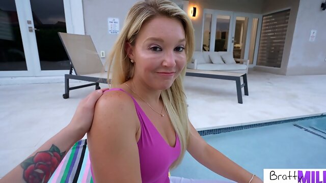 Step MILF Laura Bentley Confesses: Ive Been Jerking Off A Ton - Season 11, Episode 1