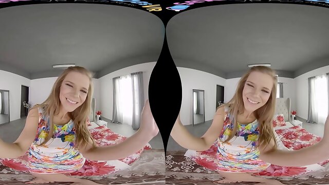 Sarah Kay is your virtual girlfriend in immersive VR experience