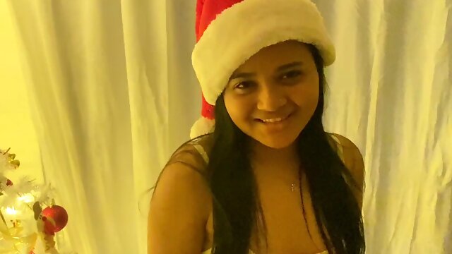 Sexy Santa treats me to his load as a special Christmas present