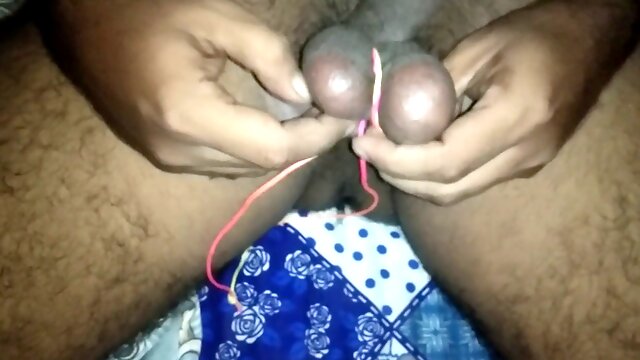 Solo male cock flash with self-pleasure captured on cell phone