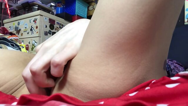 Intense clit rubbing leads to multiple orgasms and wet, messy pussy