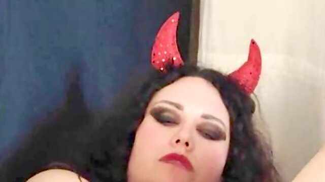 Halloween fun with jizzswapping and sexy tricks for treats