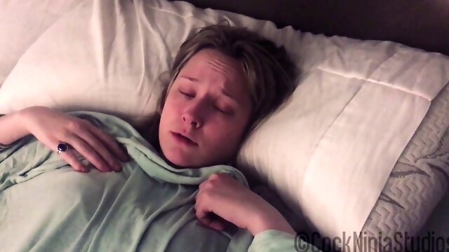 Blonde enjoys intense orgasm while giving a blow-job