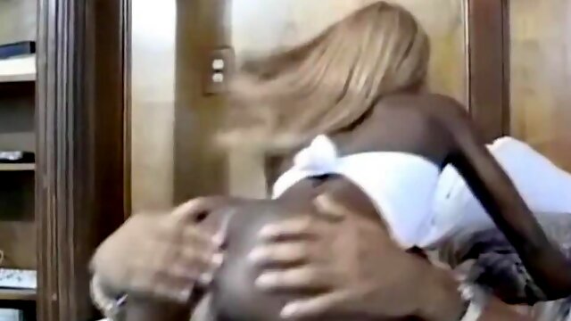 Basehead craves rhythmic beats for ultimate pleasure