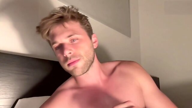 Canadian hairy hunks hot cum exhibition