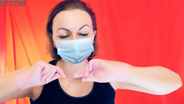 Relaxing glove ASMR: finger snaps with Arya Grander