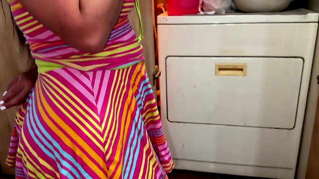 Desperate housewives cheat with the handyman for some hardcore action