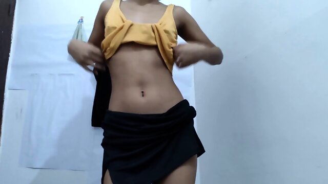 Exclusive desi college girl sex tape. Bangladeshi chicks viral naked pics